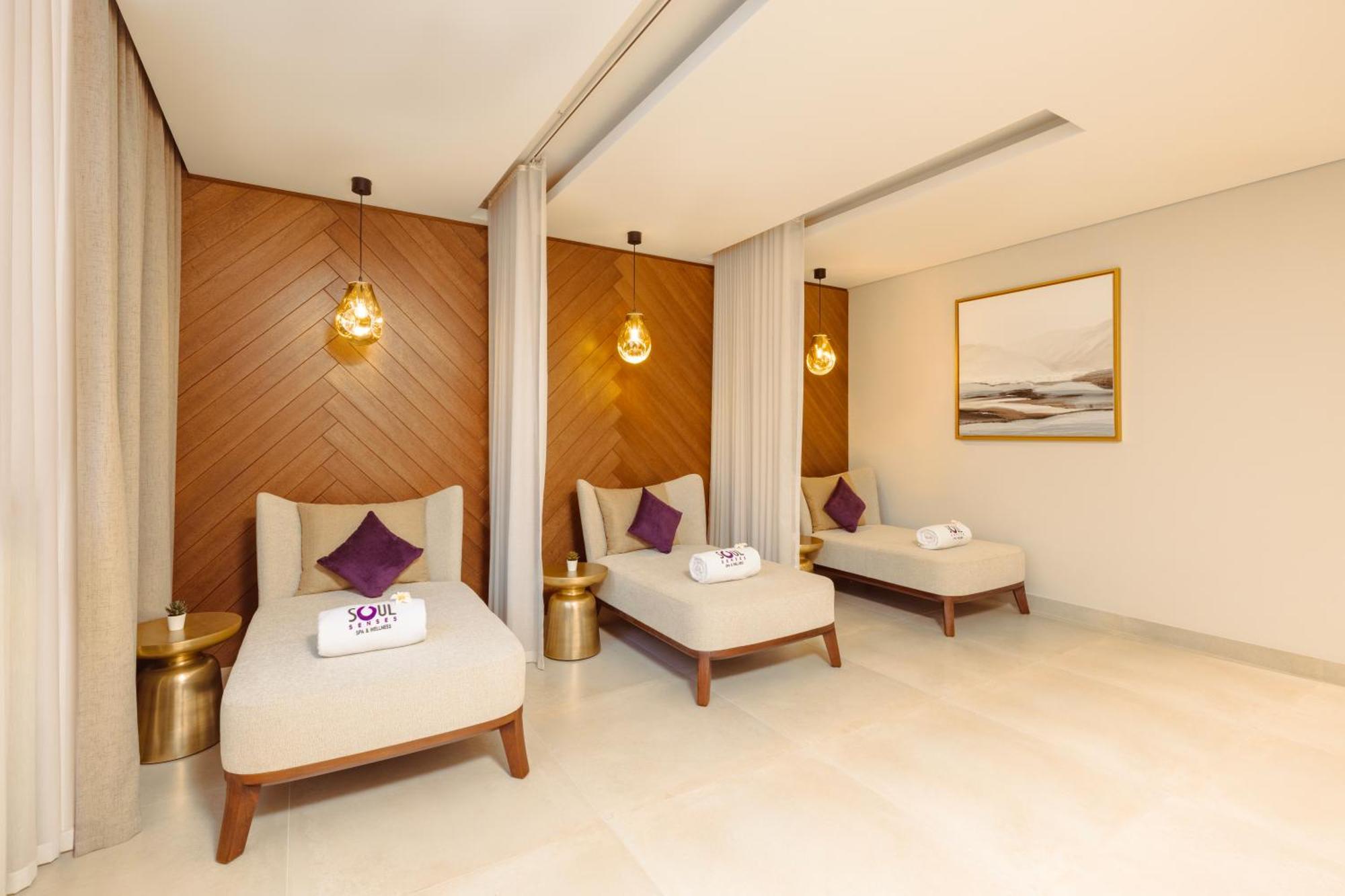 Khalidia Palace Hotel Dubai By Mourouj Gloria Esterno foto The spa at the hotel