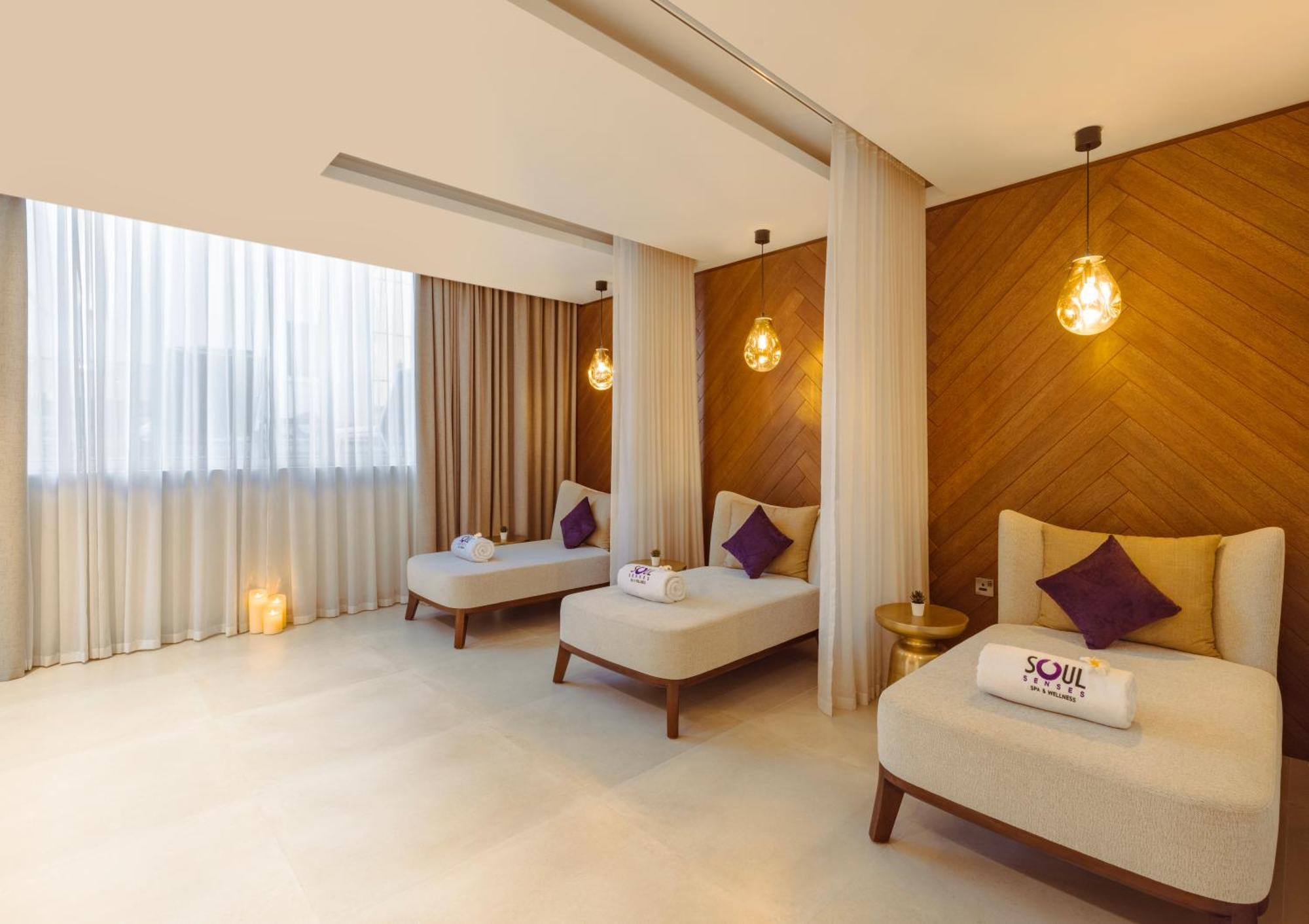 Khalidia Palace Hotel Dubai By Mourouj Gloria Esterno foto The spa at the hotel